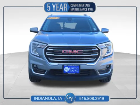 Gray 2024 GMC Terrain SLT for sale in Indianola, IA