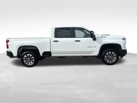 More photos of 2025 Chevrolet Silverado 2500HD Custom at Gregg Young Chevrolet GMC of Columbus, NE