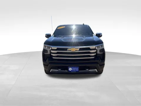 More photos of 2024 Chevrolet Silverado 1500 High Country at Gregg Young Chevrolet GMC of Columbus, NE