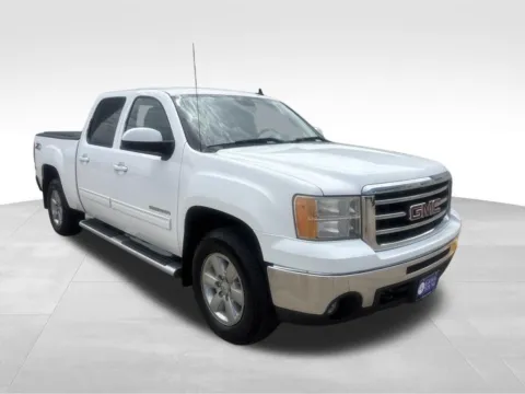 More photos of 2013 GMC Sierra 1500 SLT at Gregg Young Chevrolet GMC of Columbus, NE