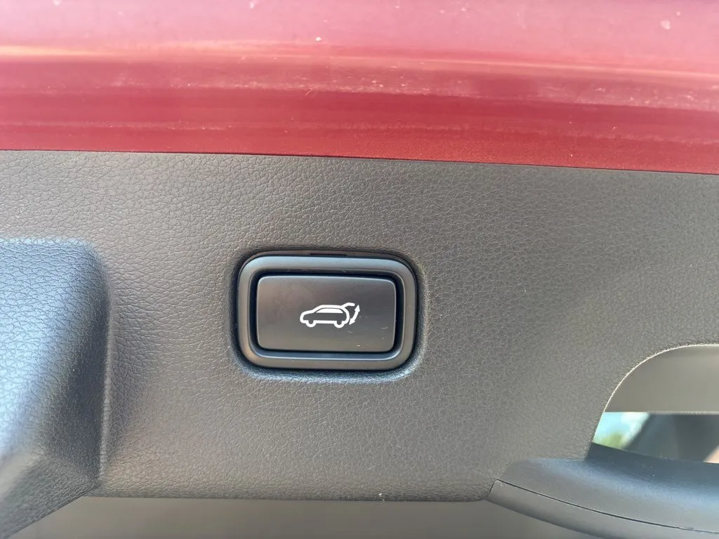 2024 Kia Sportage X-Pro Prestige photo 3