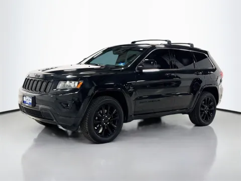 Another view of 2015 Jeep Grand Cherokee Altitude for sale in Morristown, NJ at CarLink Morristown