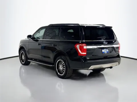 More photos of 2019 Ford Expedition XLT at CarLink Morristown, NJ