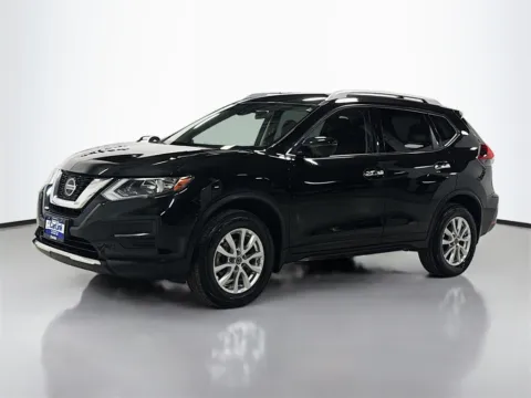Another view of 2020 Nissan Rogue SV for sale in Morristown, NJ at CarLink Morristown