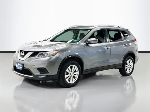 Another view of 2016 Nissan Rogue SV for sale in Morristown, NJ at CarLink Morristown