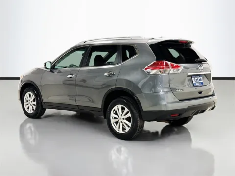 More photos of 2016 Nissan Rogue SV at CarLink Morristown, NJ