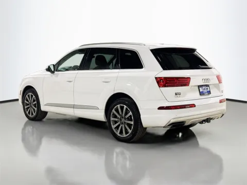 More photos of 2018 Audi Q7 3.0T Prestige at CarLink Morristown, NJ