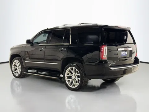 More photos of 2018 GMC Yukon Denali at CarLink Morristown, NJ