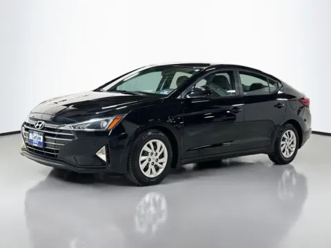Another view of 2019 Hyundai Elantra SE for sale in Morristown, NJ at CarLink Morristown