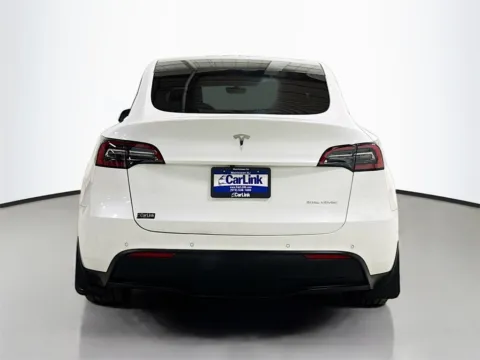 More photos of 2022 Tesla Model Y Long Range at CarLink Morristown, NJ