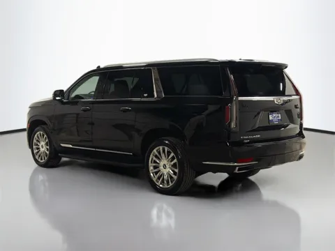 More photos of 2023 Cadillac Escalade ESV Premium at CarLink Morristown, NJ
