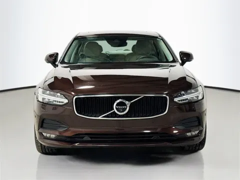 Photos of 2018 Volvo S90 T5 Momentum for sale in Morristown, NJ at CarLink Morristown