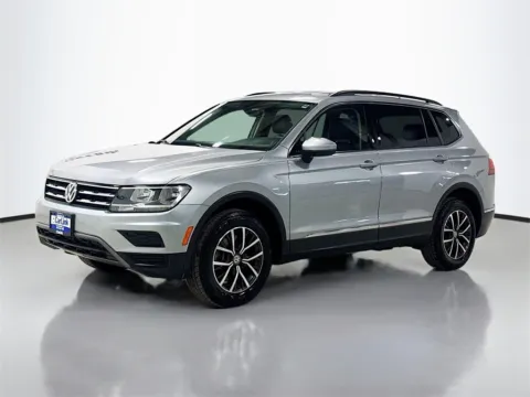 Another view of 2020 Volkswagen Tiguan 2.0T SE for sale in Morristown, NJ at CarLink Morristown