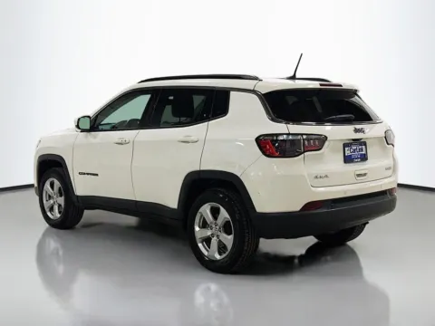 More photos of 2021 Jeep Compass Latitude at CarLink Morristown, NJ