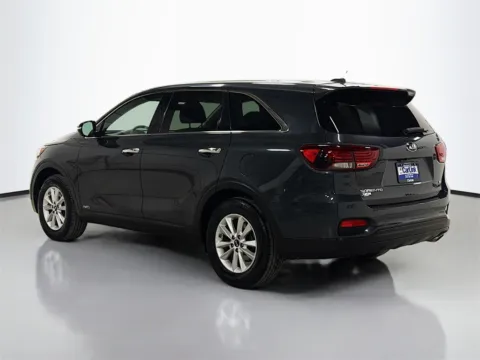 More photos of 2019 Kia Sorento LX at CarLink Morristown, NJ
