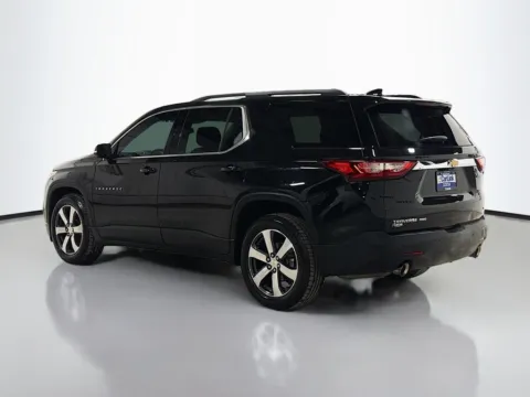 More photos of 2021 Chevrolet Traverse LT Leather at CarLink Morristown, NJ