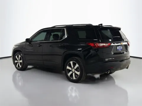 More photos of 2021 Chevrolet Traverse LT Leather at CarLink Morristown, NJ