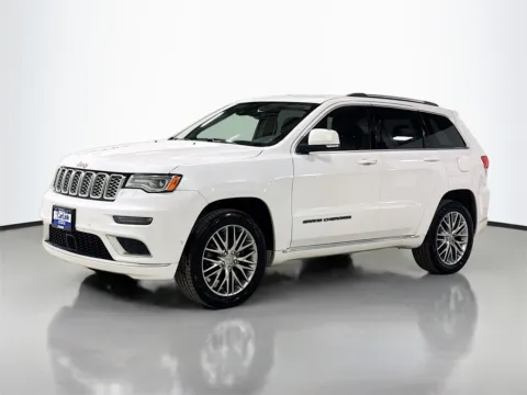 Another view of 2018 Jeep Grand Cherokee Summit for sale in Morristown, NJ at CarLink Morristown