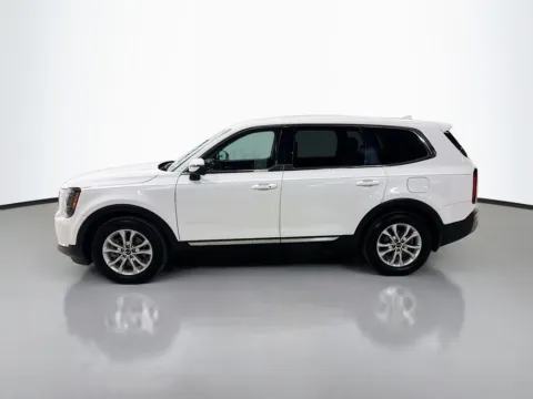 More photos of 2020 Kia Telluride LX at CarLink Morristown, NJ