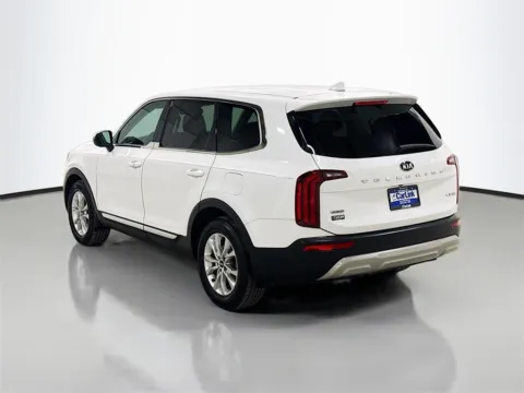 More photos of 2020 Kia Telluride LX at CarLink Morristown, NJ
