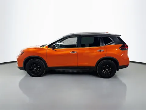 More photos of 2019 Nissan Rogue SV at CarLink Morristown, NJ