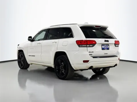 More photos of 2015 Jeep Grand Cherokee Altitude at CarLink Morristown, NJ