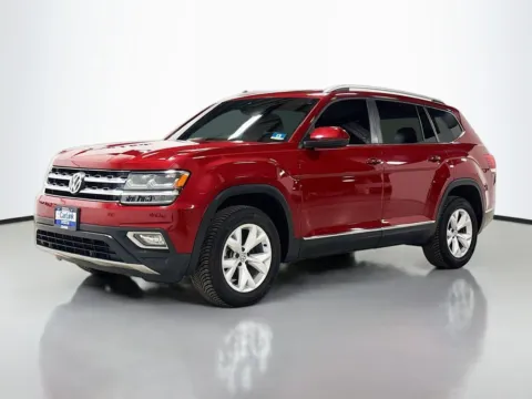 Another view of 2018 Volkswagen Atlas SEL for sale in Morristown, NJ at CarLink Morristown