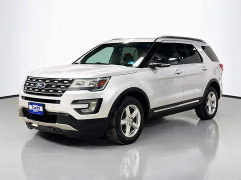 Another view of 2016 Ford Explorer XLT for sale in Morristown, NJ at CarLink Morristown