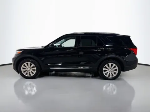 More photos of 2021 Ford Explorer Limited at CarLink Morristown, NJ