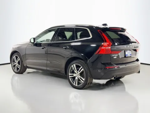 More photos of 2018 Volvo XC60 T5 Momentum at CarLink Morristown, NJ