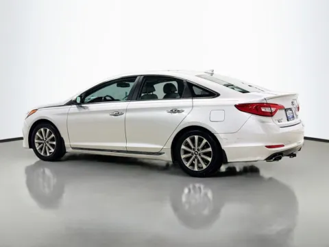 More photos of 2017 Hyundai Sonata Limited at CarLink Morristown, NJ