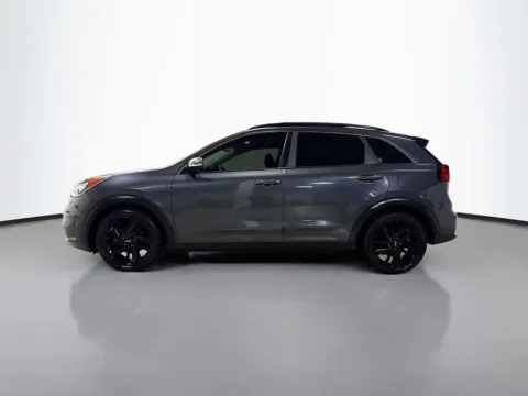 More photos of 2018 Kia Niro EX at CarLink Morristown, NJ