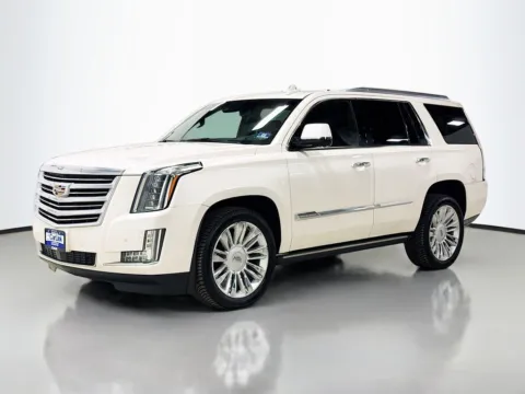 Another view of 2015 Cadillac Escalade Platinum Edition for sale in Morristown, NJ at CarLink Morristown
