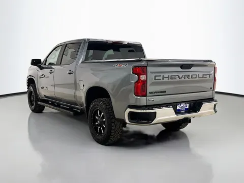 More photos of 2019 Chevrolet Silverado 1500 LT at CarLink Morristown, NJ