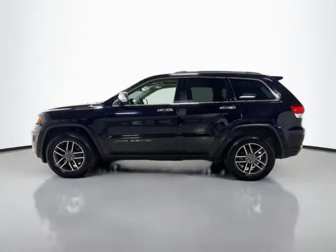 More photos of 2020 Jeep Grand Cherokee Limited at CarLink Morristown, NJ