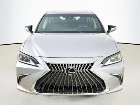 Photos of 2022 Lexus ES 350 for sale in Morristown, NJ at CarLink Morristown