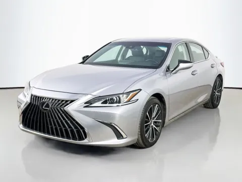 Another view of 2022 Lexus ES 350 for sale in Morristown, NJ at CarLink Morristown