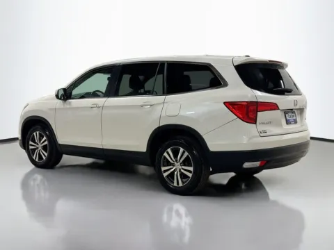 More photos of 2016 Honda Pilot EX-L at CarLink Morristown, NJ