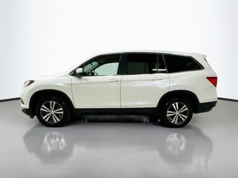 More photos of 2016 Honda Pilot EX-L at CarLink Morristown, NJ