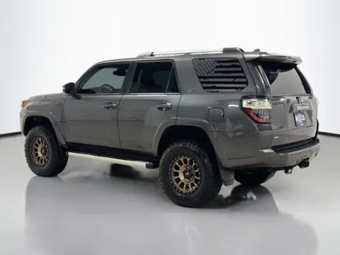 More photos of 2020 Toyota 4Runner SR5 Premium at CarLink Morristown, NJ