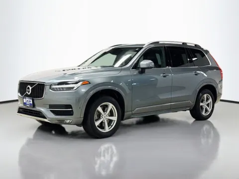 Another view of 2018 Volvo XC90 T5 Momentum for sale in Morristown, NJ at CarLink Morristown