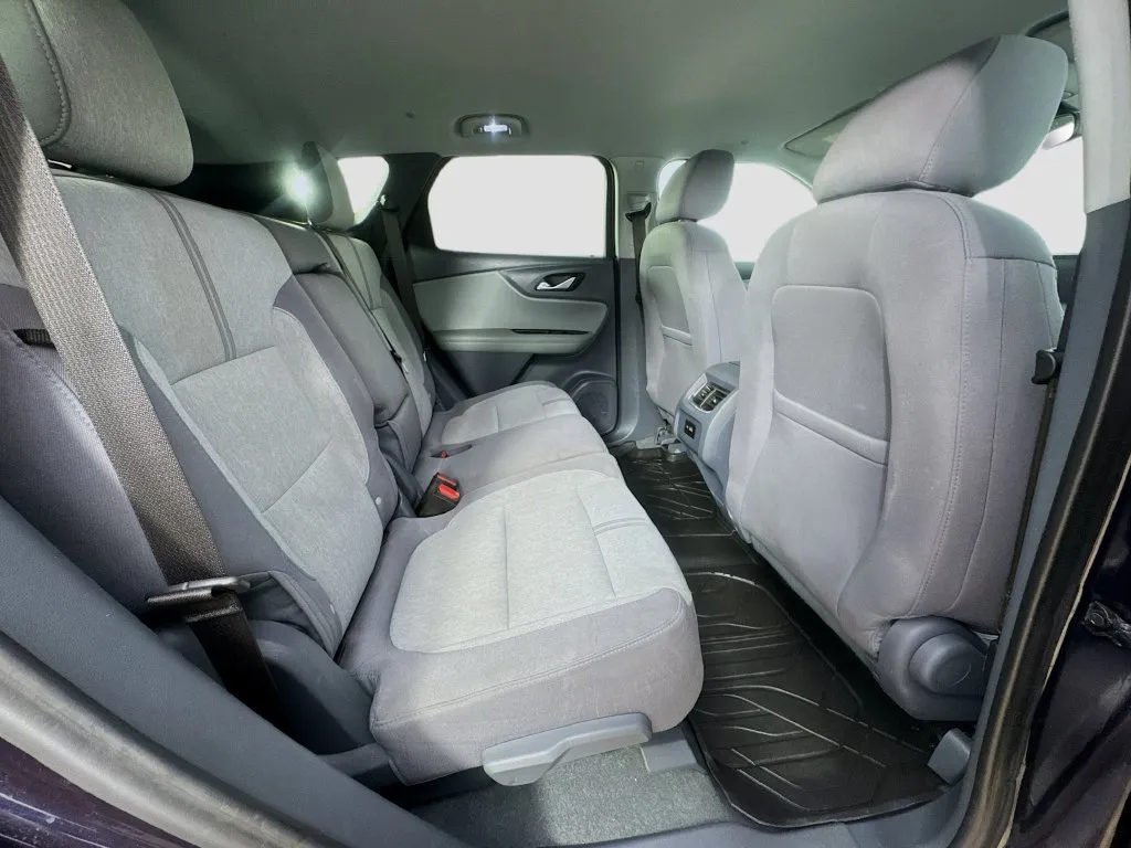 2020 Chevrolet Blazer 2LT - Photo 33
