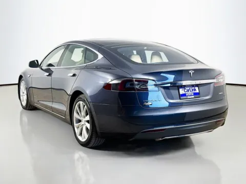 More photos of 2016 Tesla Model S P85D at CarLink Morristown, NJ