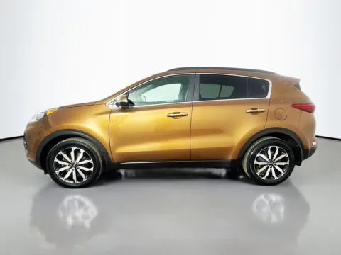 More photos of 2019 Kia Sportage EX at CarLink Morristown, NJ