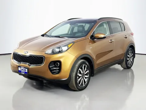 Another view of 2019 Kia Sportage EX for sale in Morristown, NJ at CarLink Morristown