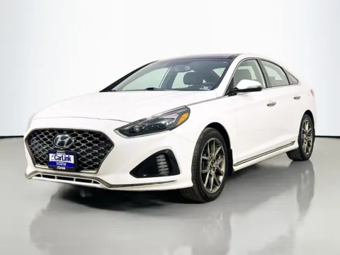 Another view of 2019 Hyundai Sonata Limited for sale in Morristown, NJ at CarLink Morristown