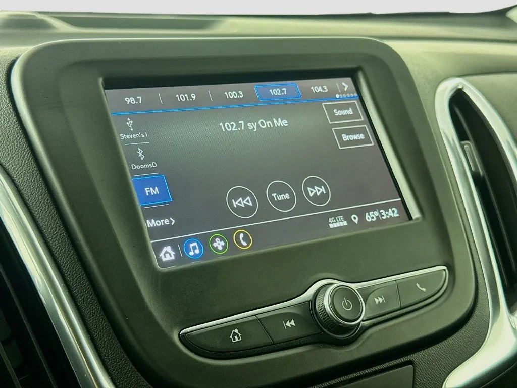 2019 Chevrolet Equinox LT - Photo 17