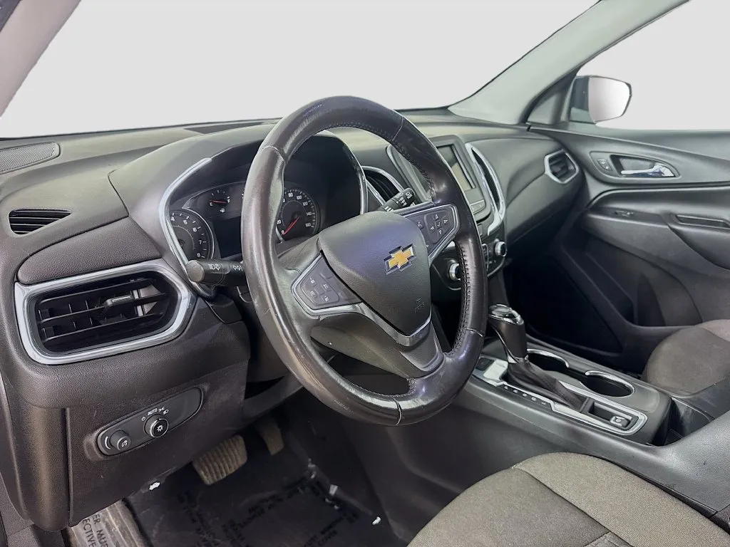 2019 Chevrolet Equinox LT - Photo 10