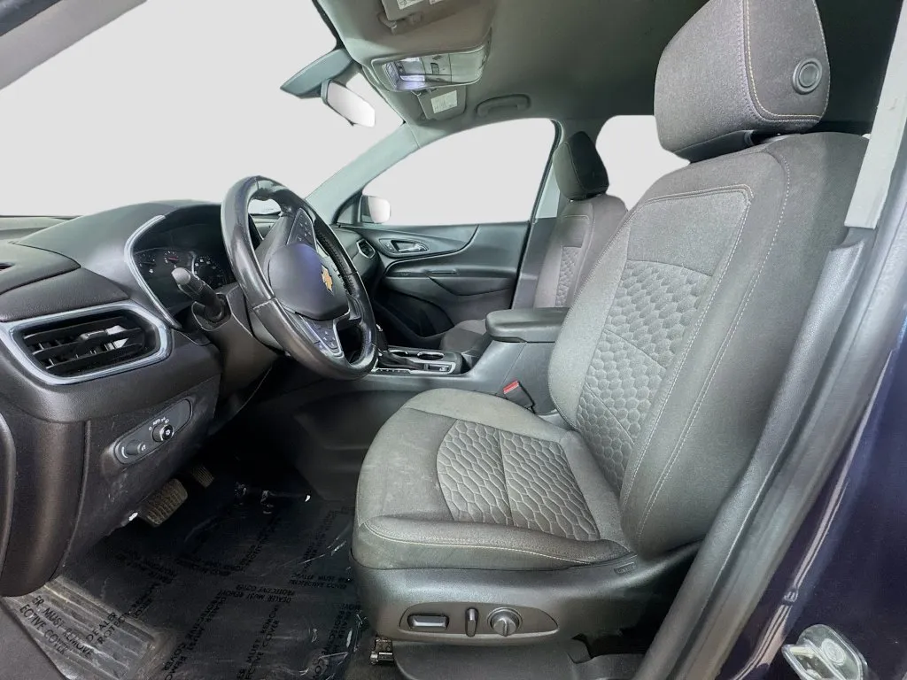 2019 Chevrolet Equinox LT - Photo 24