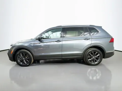 More photos of 2022 Volkswagen Tiguan 2.0T SE at CarLink Morristown, NJ